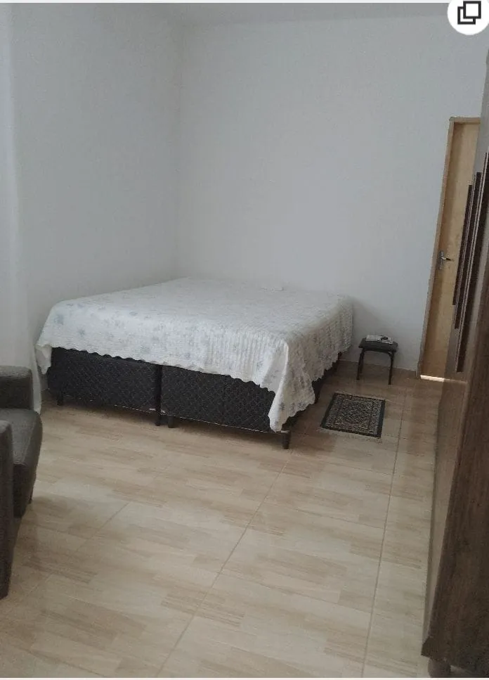 Imagem LINDA CASA COM TERRENO DE 1300M² !!
