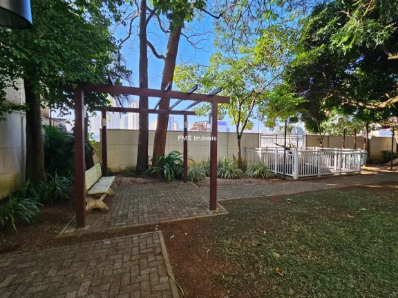 Imagem Apartamento à venda na Lapa, com 2 quartos sendo1 suíte, 2 banheiros, 1 vaga, 54m² de área.