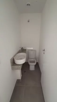 Imagem Apartamento À Venda em Moema, com 2 Suítes e terraço c/ churrasqueira.