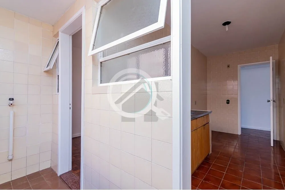 Imagem Conheça este espaçoso apartamento de 81 m 2, com localização privilegiada na Avenida Coronel Gas...