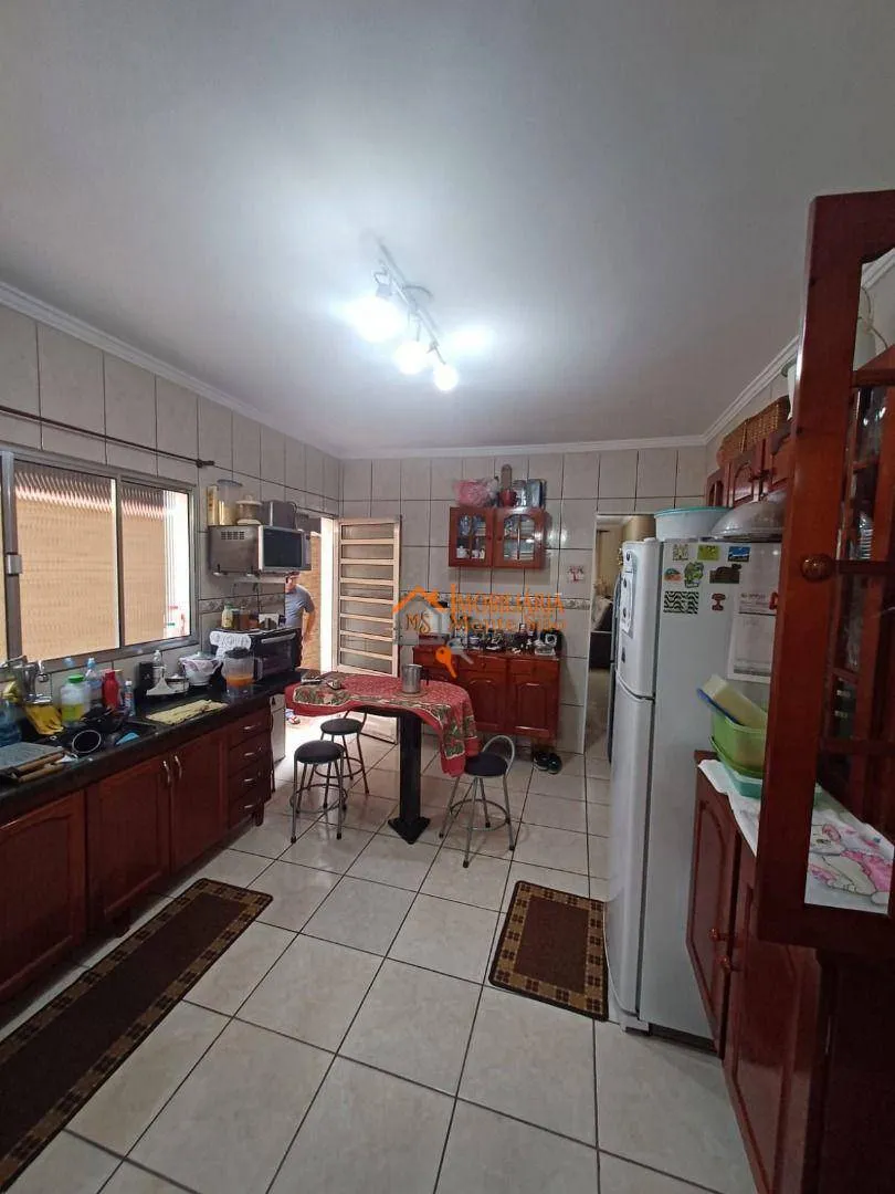 Imagem Sobrado com 3 dormitórios à venda, 230 m² por R$ 499.000,00 - Cidade Serodio - Guarulhos/SP