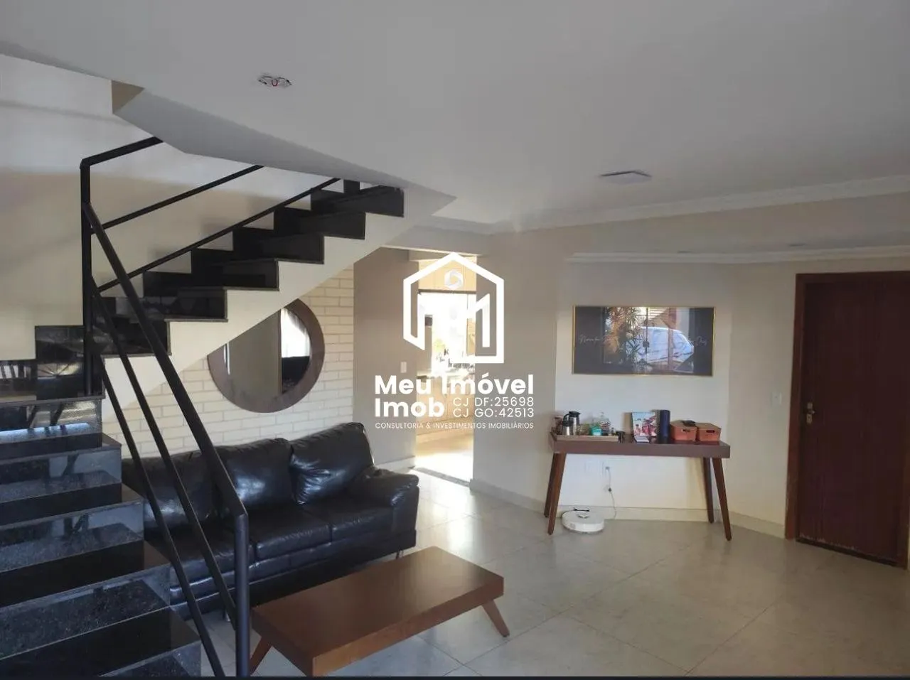 Imagem Casa 3 Quartos 1 Suíte 200m² 4 Vagas Águas Claras/DF