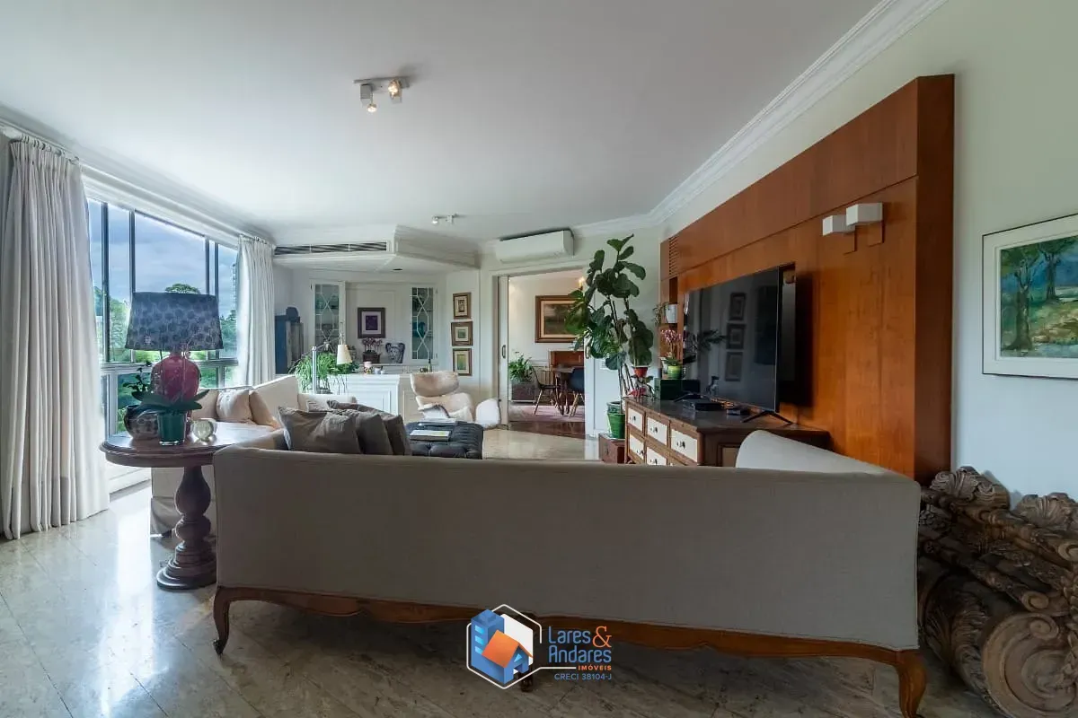 Imagem Apartamento para venda em Real Parque com 4 quartos, sendo 2 suítes, 251m²