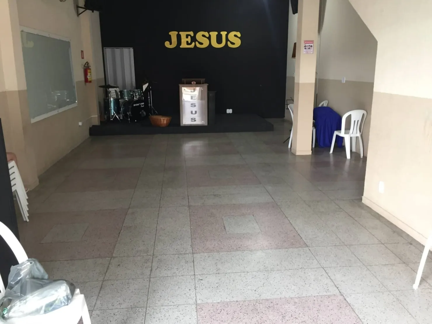 Imagem Comercial à venda e locação 3 Quartos, 200M², Jardim das Bandeiras, Taubaté - SP
