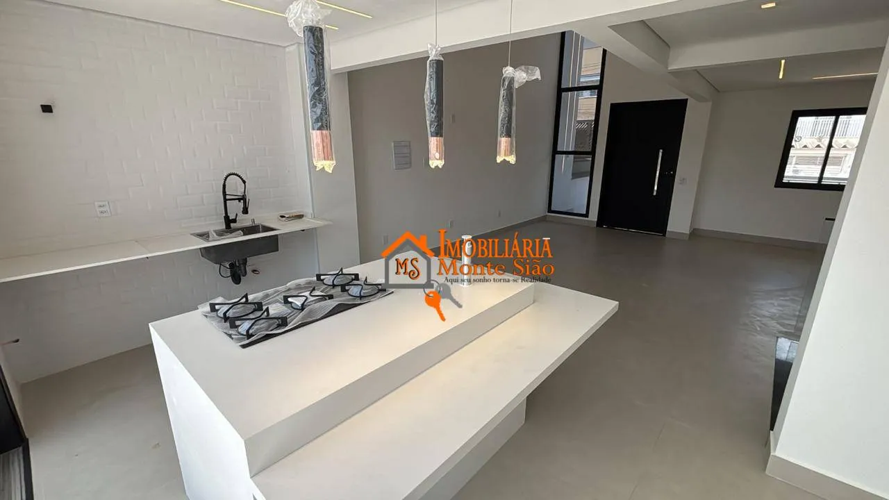 Imagem Sobrado com 3 dormitórios à venda, 203 m² por R$ 1.400.000,00 - Vila Carmela II - Guarulhos/SP
