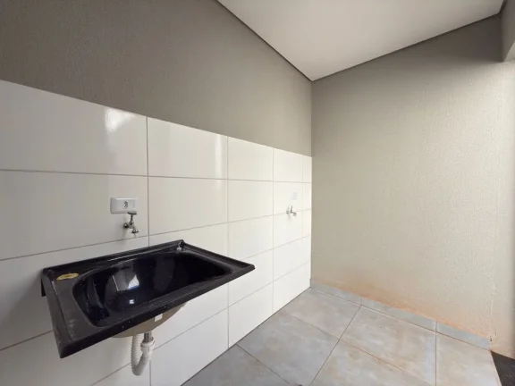 Imagem Casa Térrea Nova – 1 suíte + 1 quarto - Excelente Localização