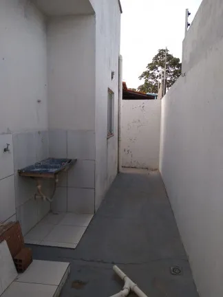 Imagem Casa com 2 Quartos à Venda, 1 m² em Conjunto Habitacional Turu - São Luís