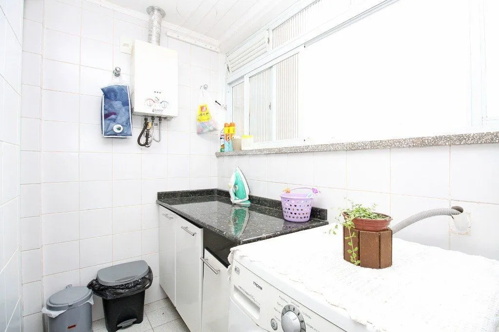 Imagem Apartamento para Venda - 72m², 2 dormitórios, 1 vaga - Passo da Areia