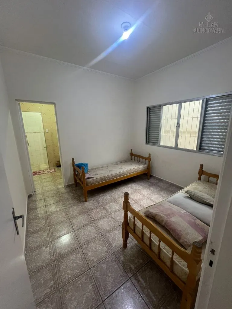 Imagem De R$ 390 mil por R$ 380 mil - Casa impecável a 450 metros da praia!
