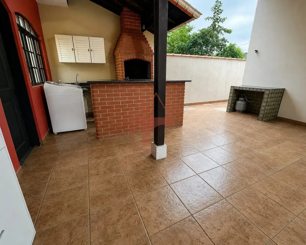 Imagem Sobrado com 3 Quartos à Venda, 256 metros em Vale Verde - Cubatão