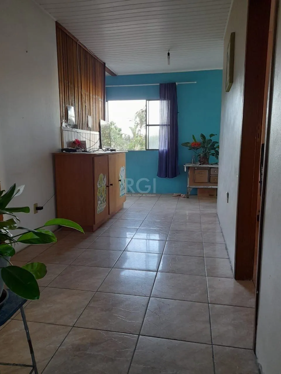 Imagem Casa 4 dormitórios, 1 vaga - Partenon, Porto Alegre RS