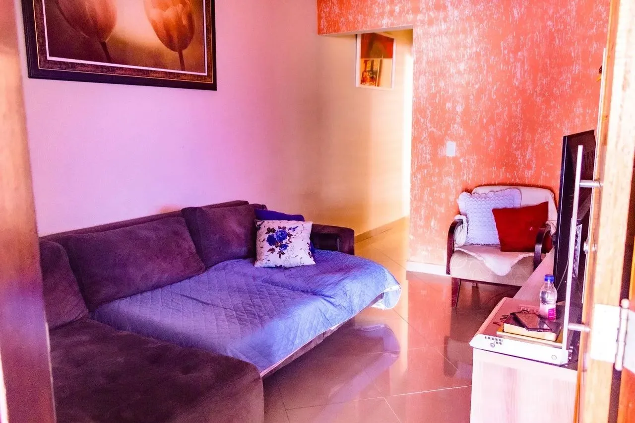 Imagem Casa à venda em Sorocaba-SP, Jardim São Guilherme: 3 quartos, 1 suíte, 1 sala, 3 banheiros, 2 vagas de garagem, 130m².