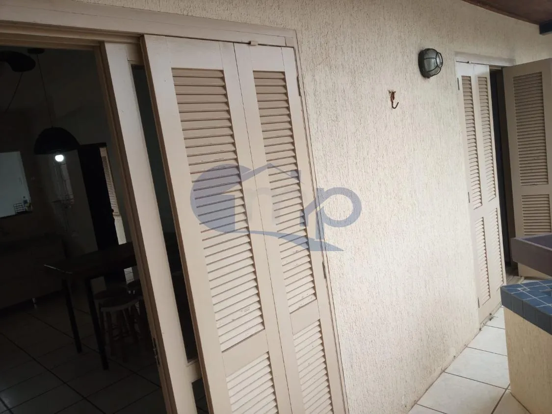 Imagem Apartamento á venda com 2 dormitórios no centro de Torres/RS