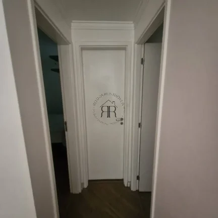 Imagem Apartamento de 55m², localizado no térreo, com 2 dormitórios e 1 vaga de garagem, varandas são e...