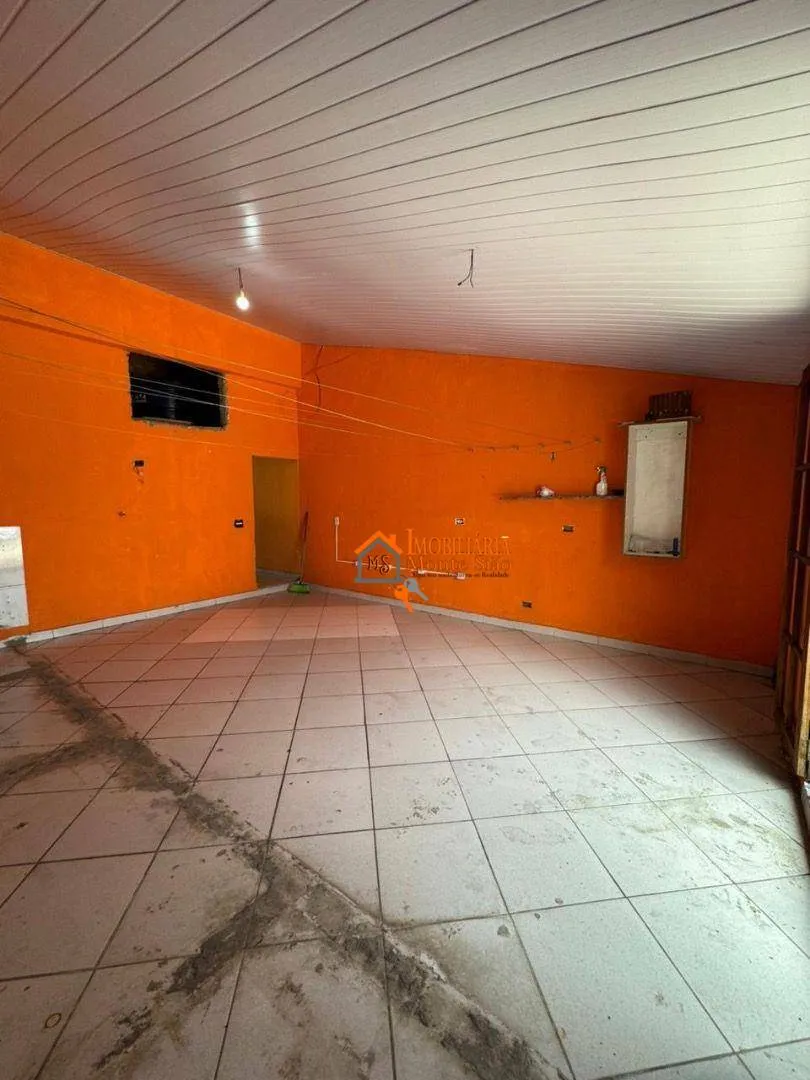 Imagem Sobrado com 4 dormitórios à venda, 360 m² por R$ 730.000,00 - Jardim Adriana - Guarulhos/SP