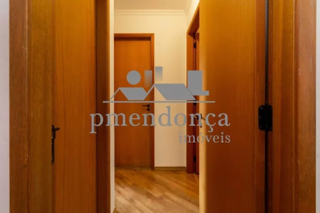 Imagem Apartamento á venda em Pinheiros com 3 quartos ( 1 suíte ) e 2 vagas, 93m²