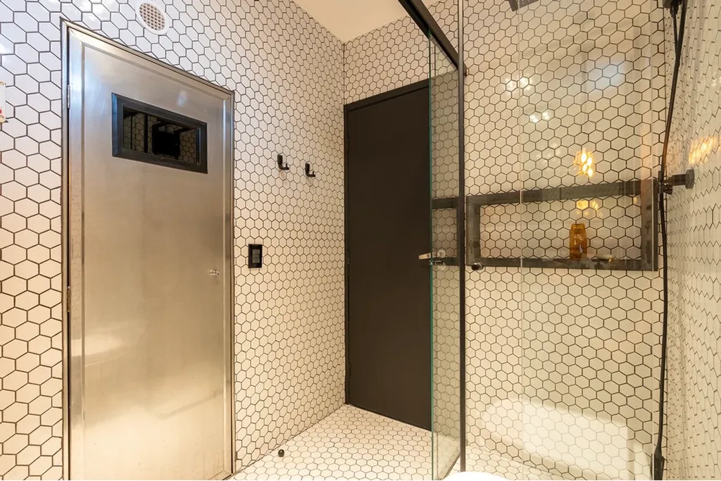 Imagem Cobertura à venda em São Paulo, Indianópolis, com 3 quartos, 246m2