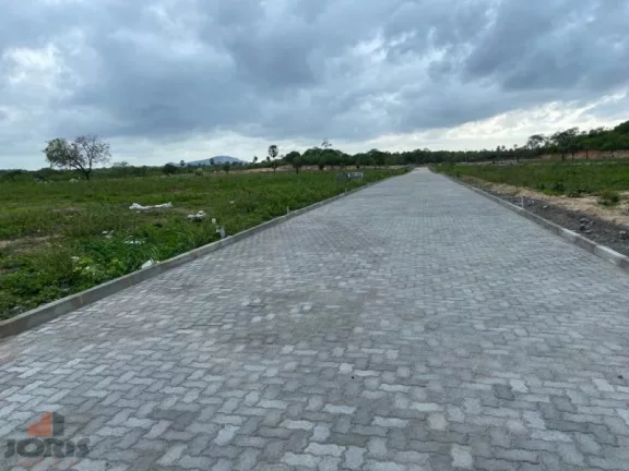 Imagem Terreno a Venda no bairro Senador Carlos Jereissati - Pacatuba, CE