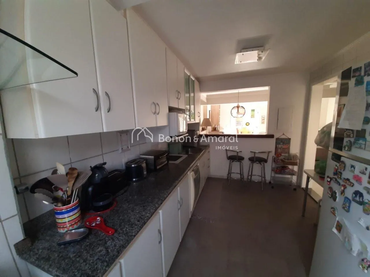 Imagem Casa Aconchegante à Venda em Condomínio Fechado em Campinas