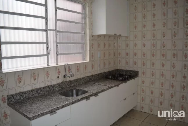 Imagem Apto 2 dormitórios Sacada Cozinha mobiliada Dep Empregada - lado UFN