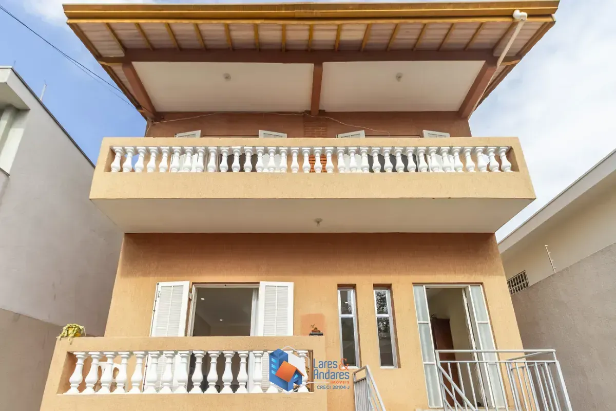 Imagem Casa para venda em Jardim Cidade Pirituba com 3 quartos, sendo 3 suítes, 334m²
