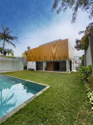Imagem Imperdível: Casa à venda em São Paulo-SP, Alto de Pinheiros, 4 quartos, 4 suítes, 4 salas, 6 banheiros, 5 vagas, 450m².