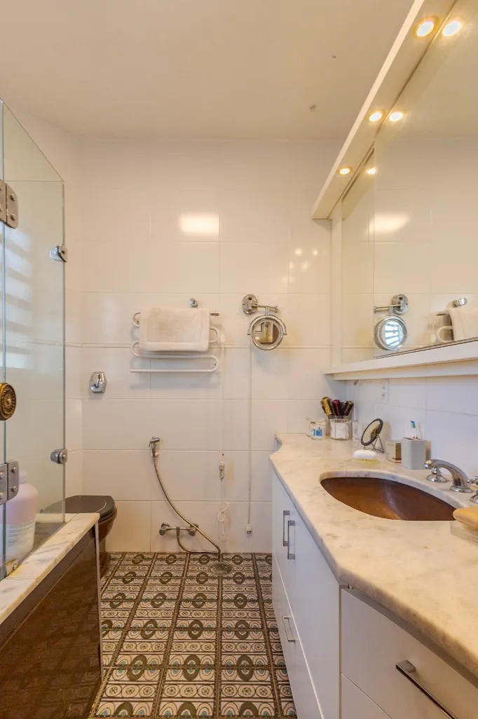 Imagem Casa de Condomínio em Santa Tereza
