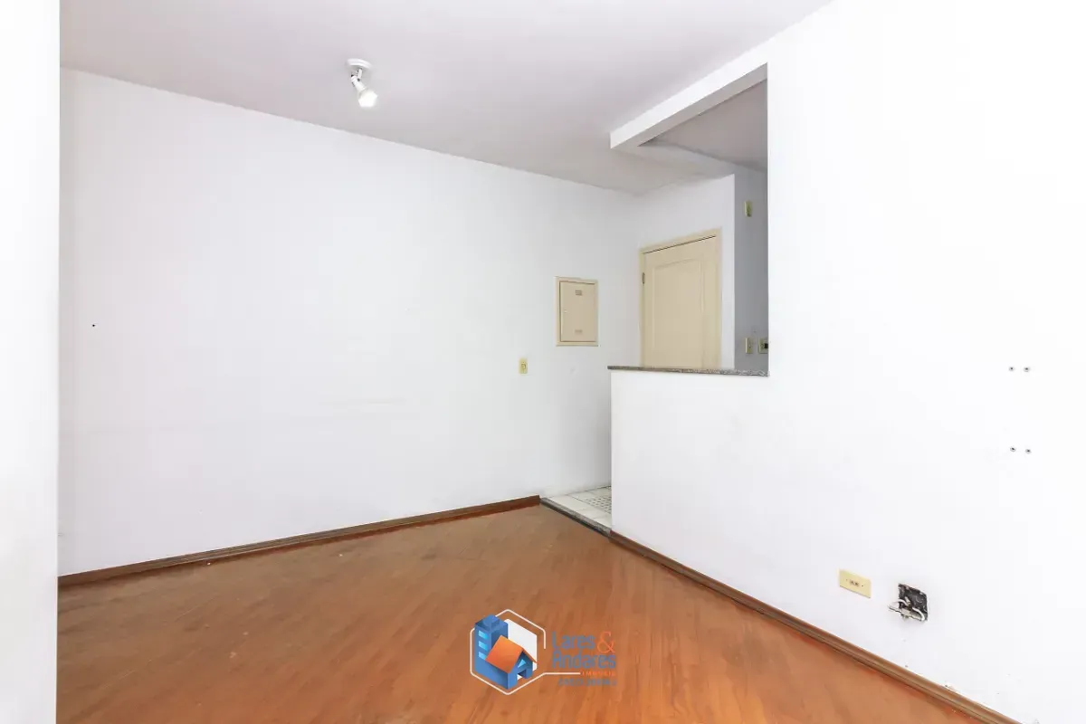 Imagem Apartamento para venda em Aclimação com 2 quartos, sendo 1 suíte, 45m²