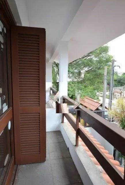 Imagem Casa para Venda - 267m², 4 dormitórios, sendo 1 suites, 2 vagas - Tristeza