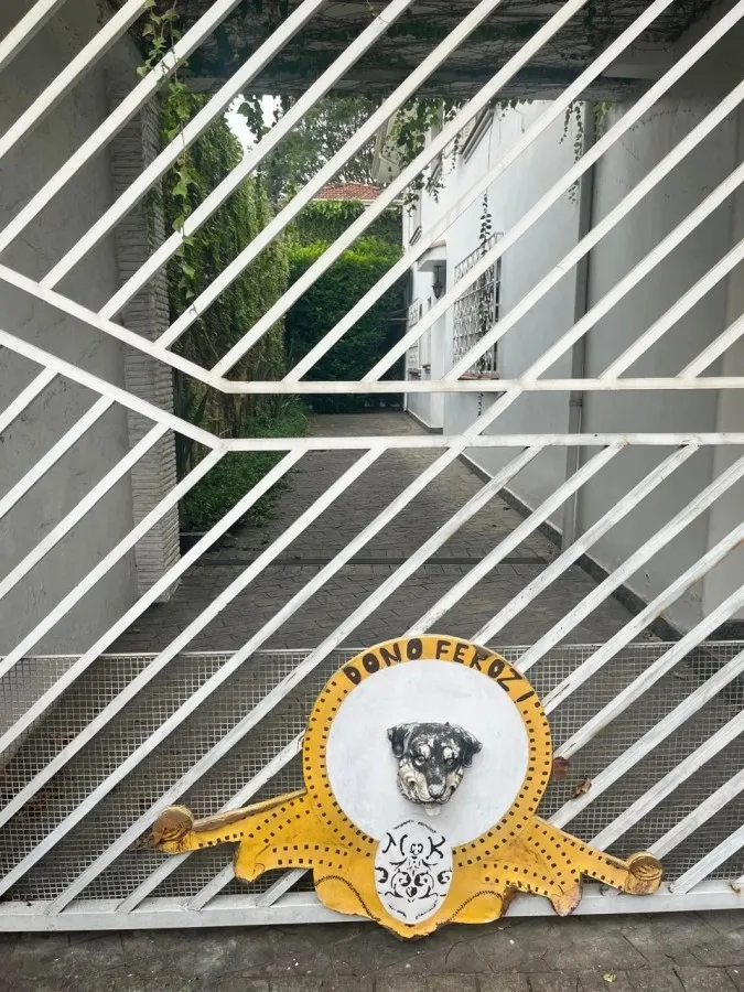 Imagem Casa para Venda em São Paulo, Pinheiros, 2 dormitórios, 1 banheiro, 8 vagas