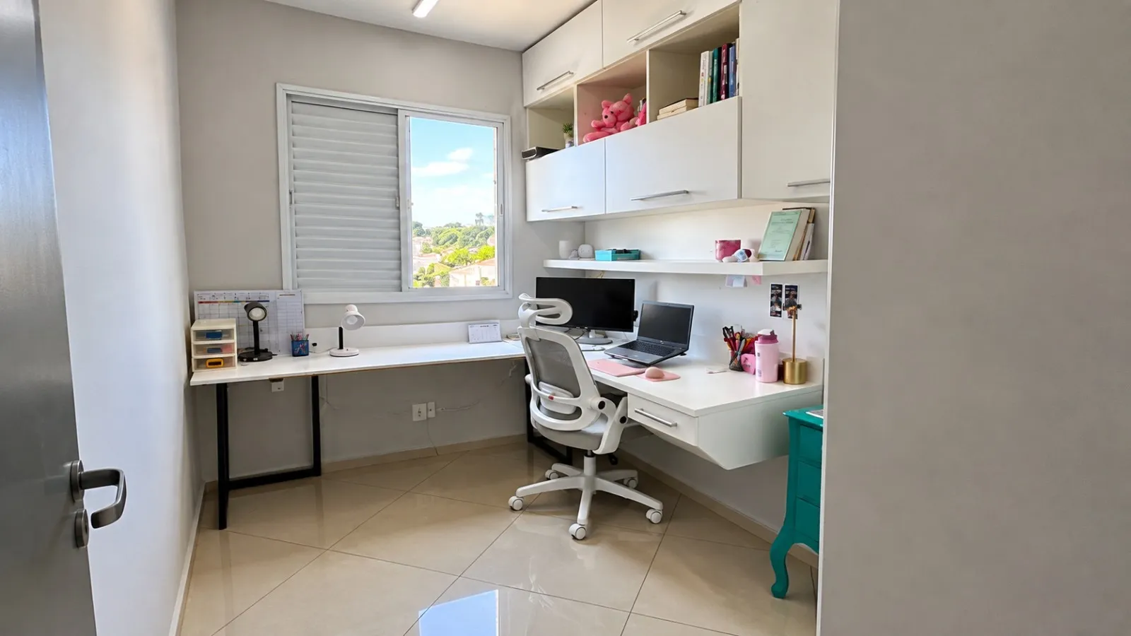 Imagem Apartamento com 3 Dormitórios e Suíte no Condomínio Vista Garden