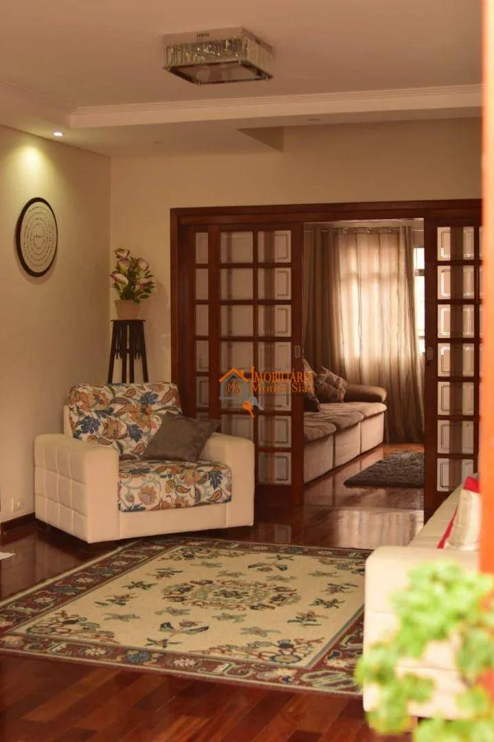 Imagem Casa com 4 dormitórios à venda, 315 m² por R$ 1.100.000,00 - Ponte Grande - Guarulhos/SP