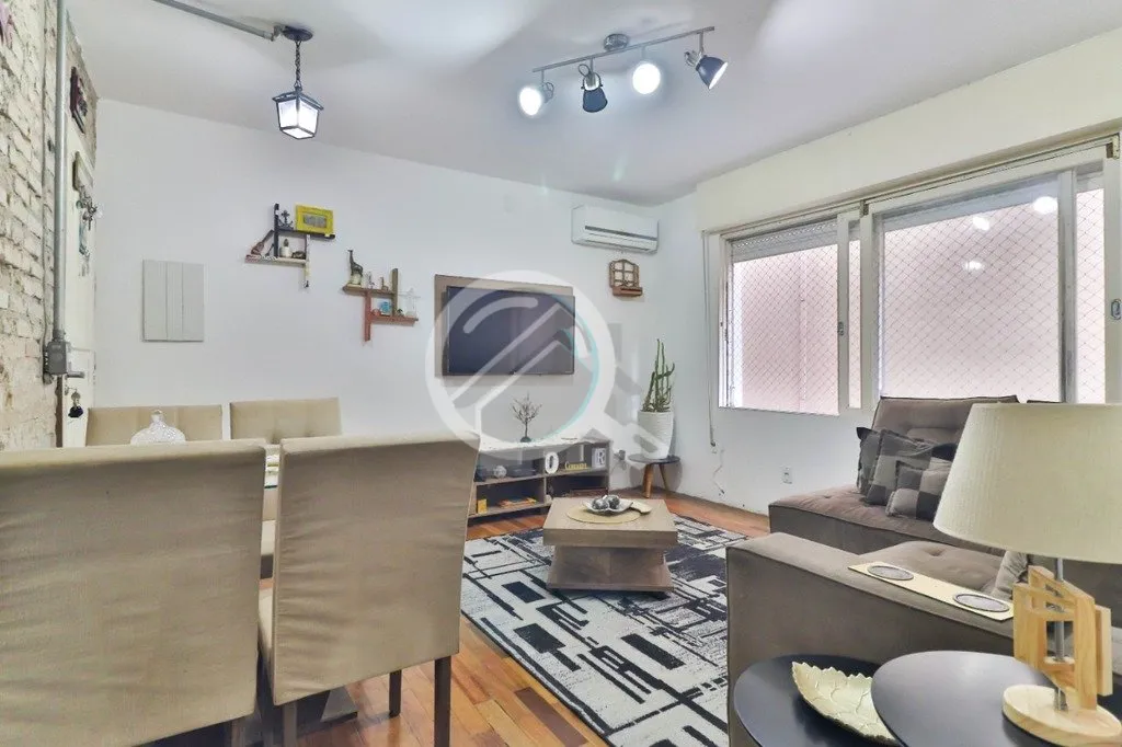 Imagem Apartamento com duas suítes e lavabo, cozinha montada com moves planejados de alto padrão, vaga de...