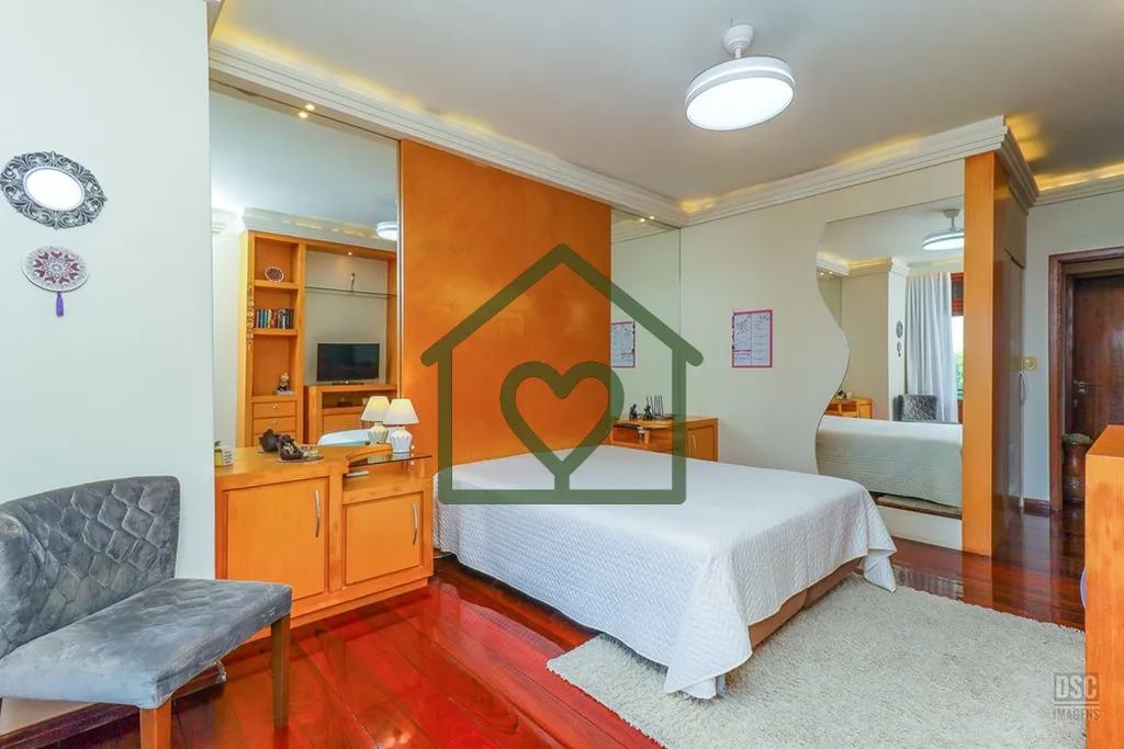 Imagem Viva com Exclusividade em Ipanema: Casa Completa com Piscina, Sacadas e Ambientes Amplos

Esta resid...