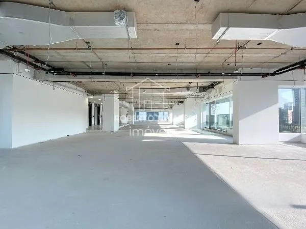 Imagem Prédio Inteiro de 10640m² no bairro Liberdade, em São Paulo