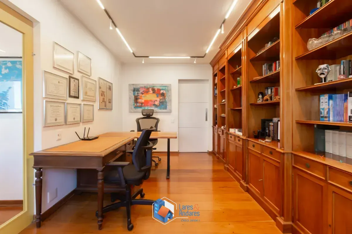 Imagem Cobertura para venda em Campo Belo com 4 quartos, sendo 3 suítes, 594m²