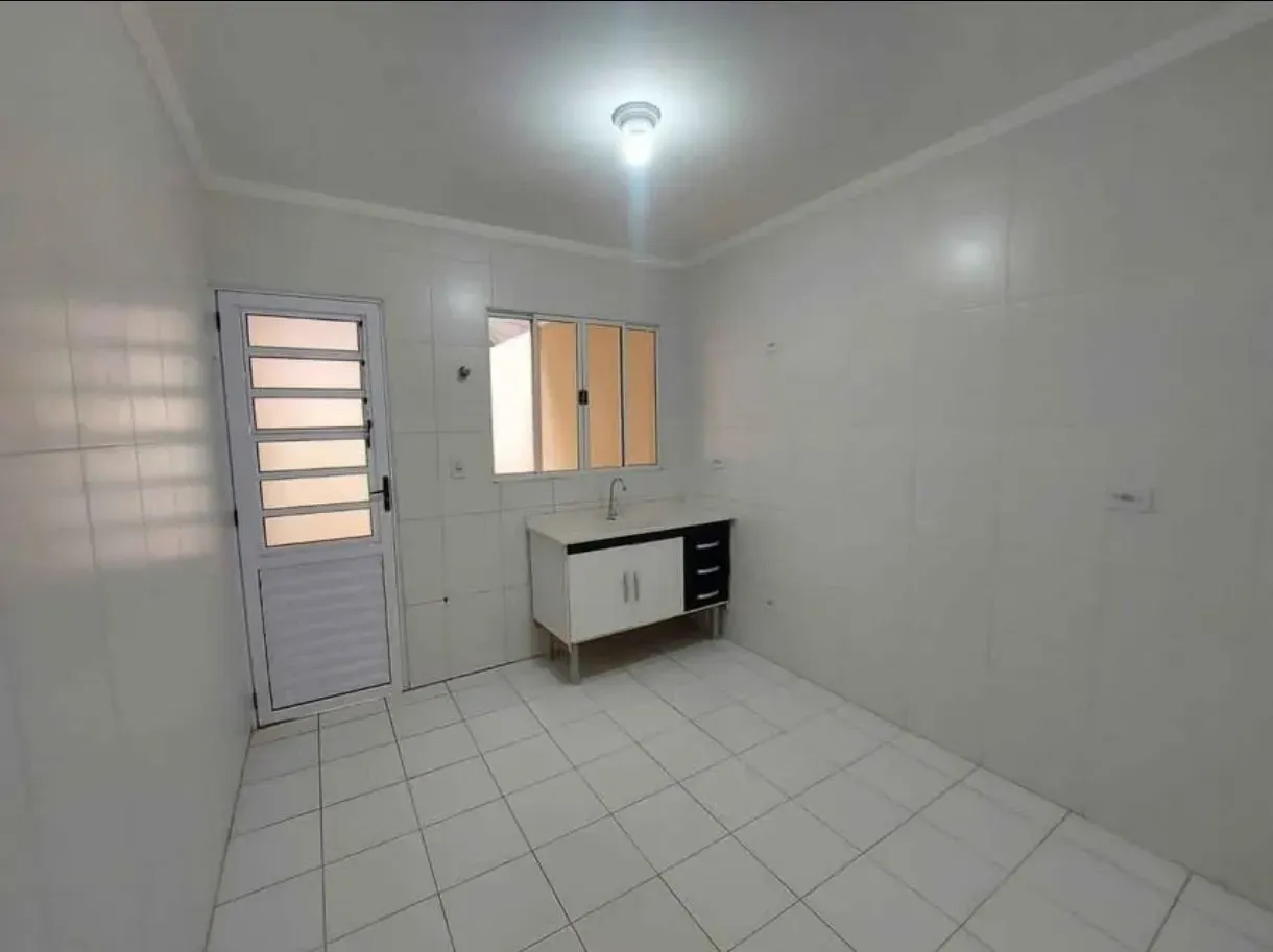 Imagem Casa de Condomínio com 2 Quartos para Alugar, 70 m² em Vila Granada - São Paulo