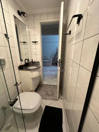 Imagem Apto 2 quartos, 2 banheiros, fechamento de varanda, armários cozinha,1 vaga