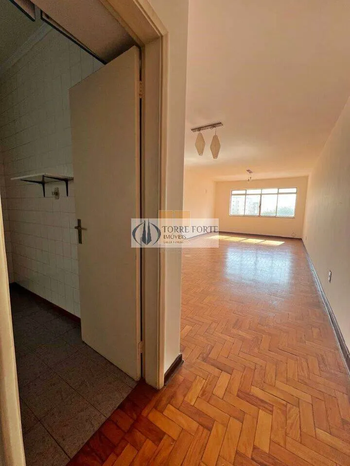 Imagem Apartamento espaçoso com 137 m², 3 dormitórios, 3 banheiros, no Bom Retiro