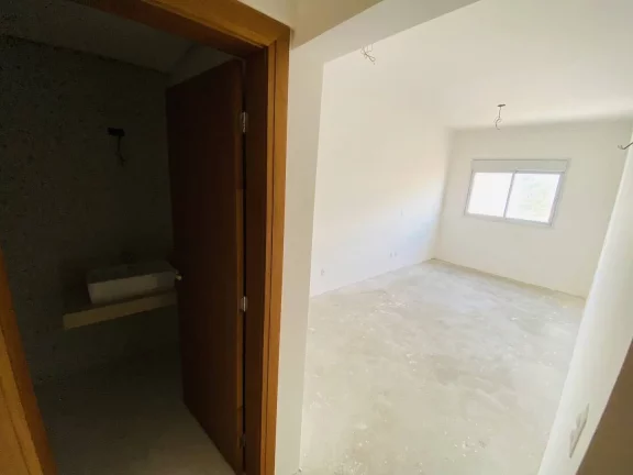 Imagem Apartamento no canto do Forte 4 dormitórios vista mar