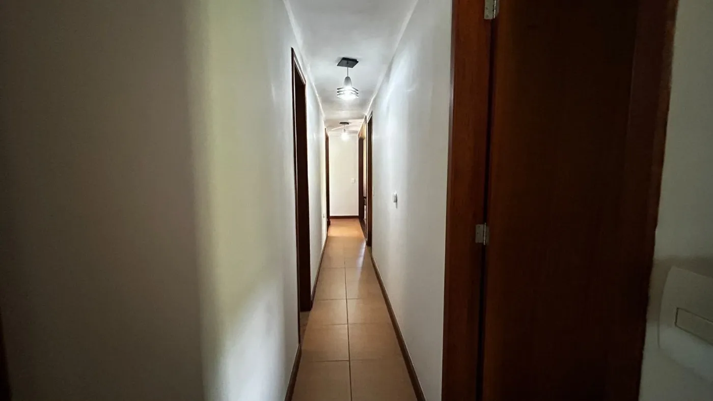 Imagem Casa para Venda em Petrópolis / RJ no bairro Fazenda Inglesa