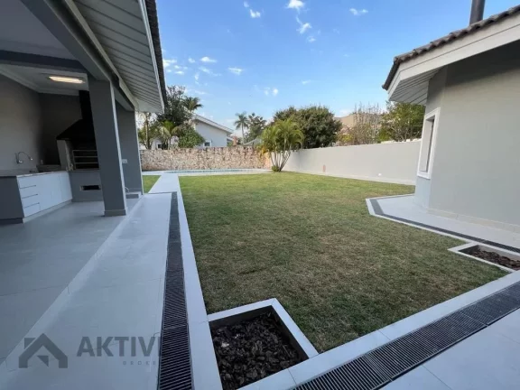 Imagem Casa de Condomínio em Tamboré - Santana de Parnaíba, SP