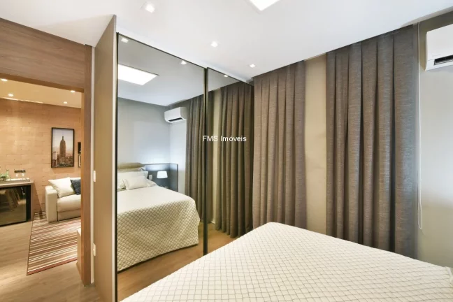 Imagem Apartamento para locação na Vila Nova Conceição, SP: 1 quarto, 1 suíte, 2 banheiros, 2 vagas de garagem, 74m². Venha conferir!