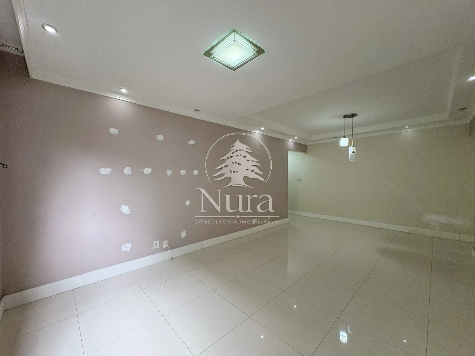 Imagem Apartamento de 3 quartos, 124m² no bairro Ponta da Praia, em Santos