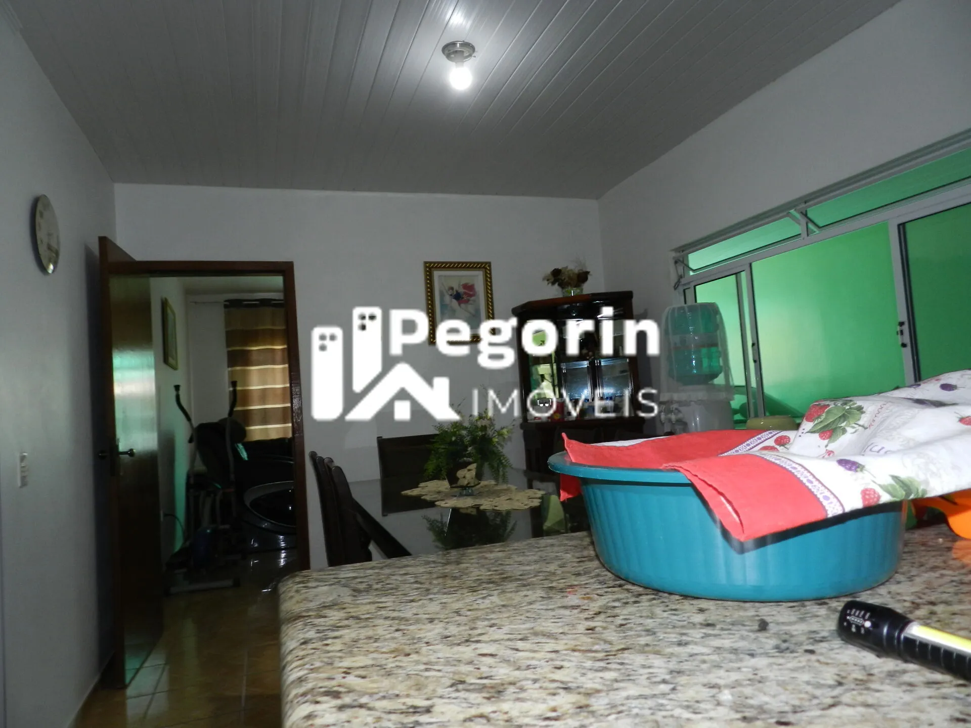 Imagem Casa à venda em Colombo, São Gabriel, com 2 quartos, 147,00m²
