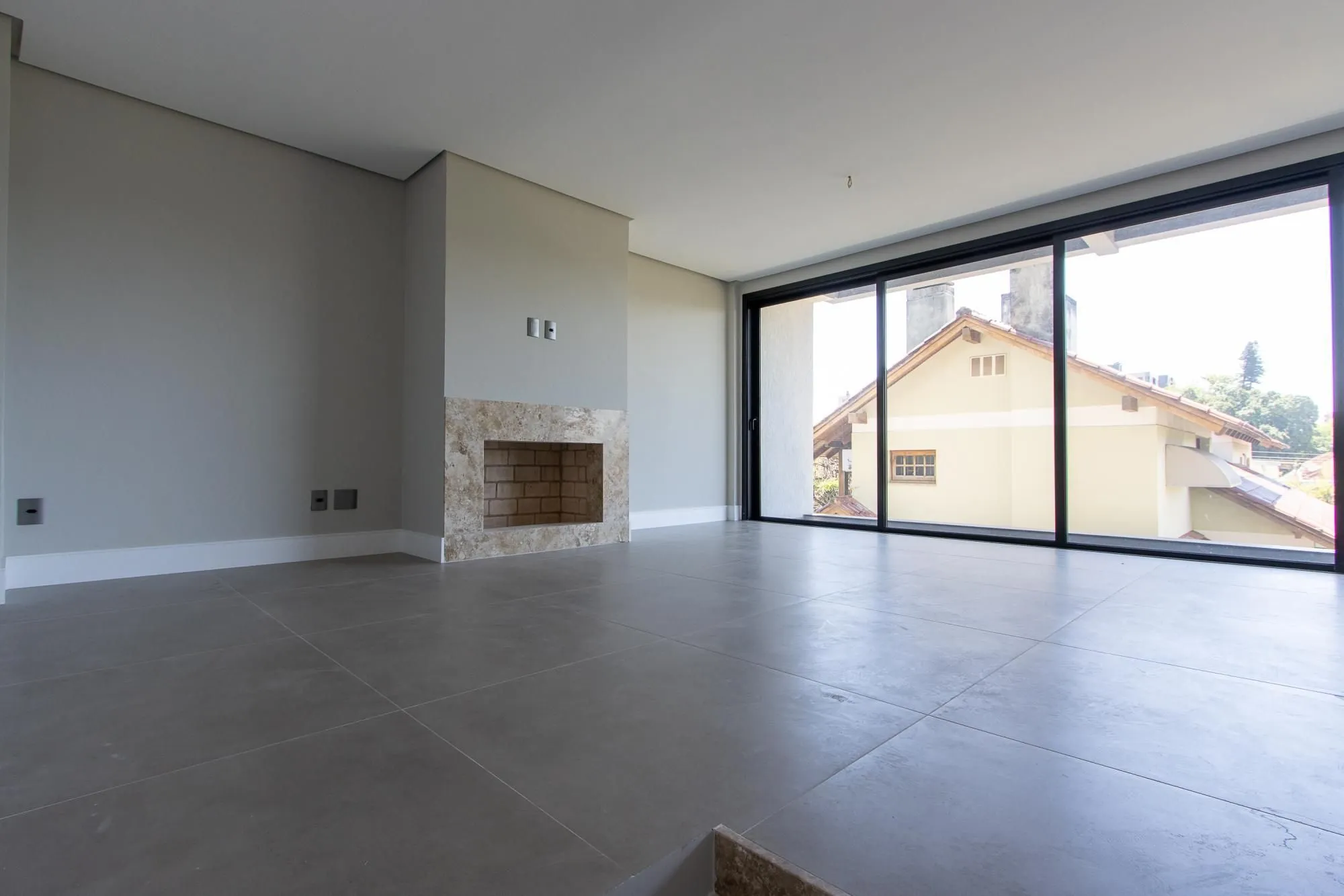 Imagem Casa em condomínio com conforto e exclusividade no bairro Tristeza