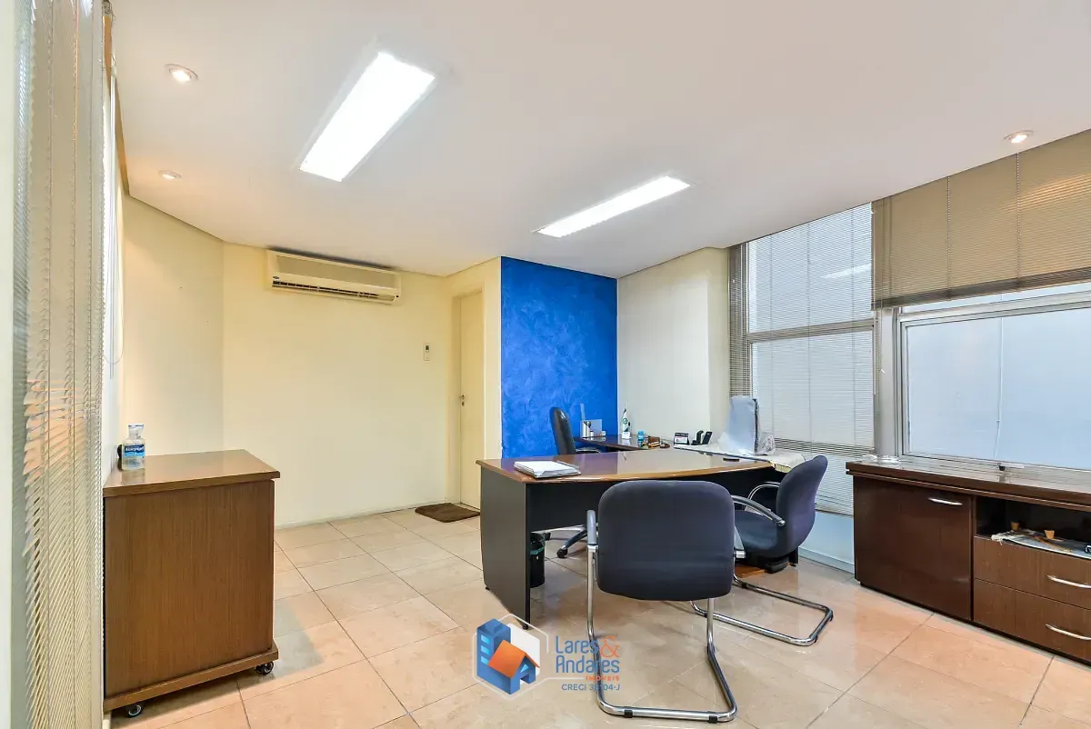 Imagem Conjunto comercial para venda em Bela Vista, 337m²