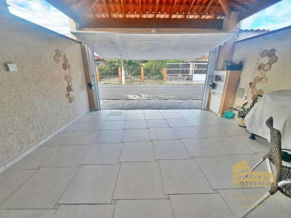 Imagem Casa com 2 dormitórios à venda, 94 m² por R$ 700.000,00 - Vilamar - Praia Grande/SP
