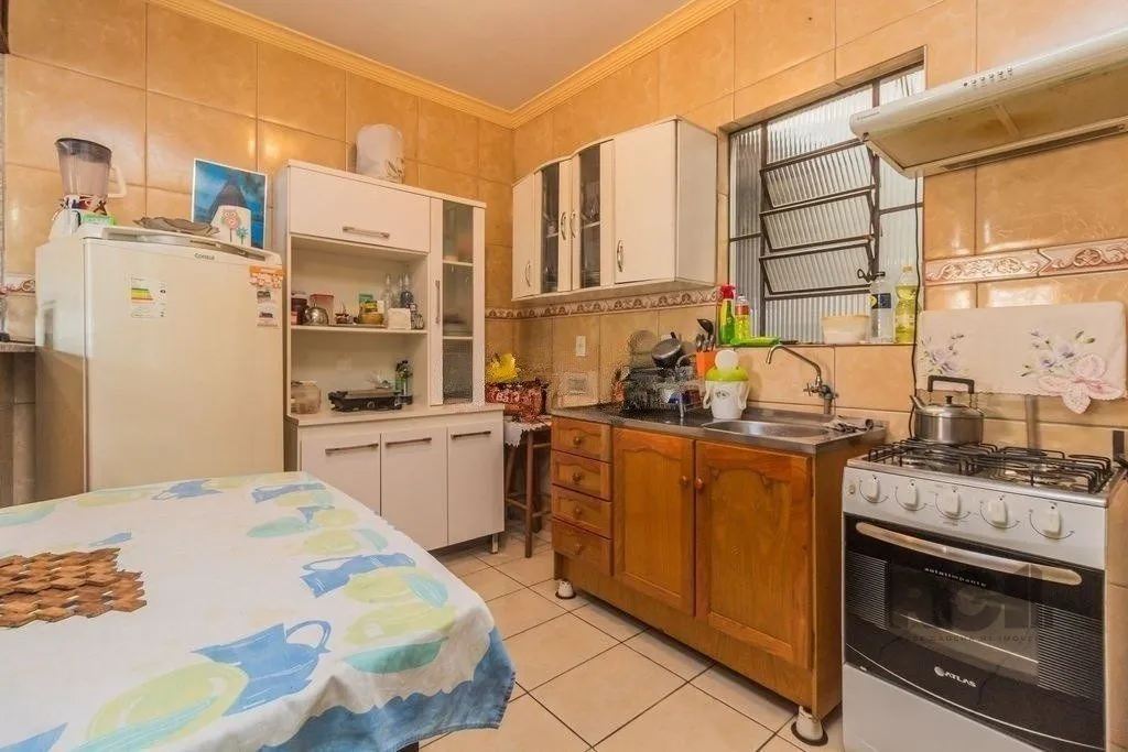 Imagem Casa com 4 dormitórios no bairro Santa Maria Goretti