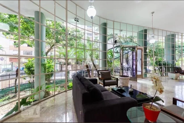 Imagem Apartamento à Venda de 3 dormitórios sendo 3 suítes - Gonzaga - Santos